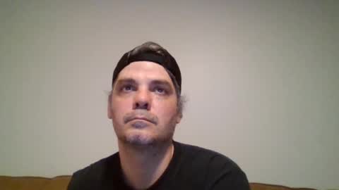 Snapshot of _zeus____ chatting on 02-23-25, 02:51 Zeus online show from 02-23-25, 02:51