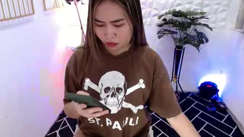 _zinnia143 online show from 09-21-25, 11:06