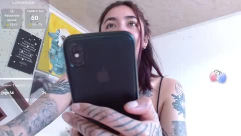 Zoe  online show from 06-01-26, 05:47