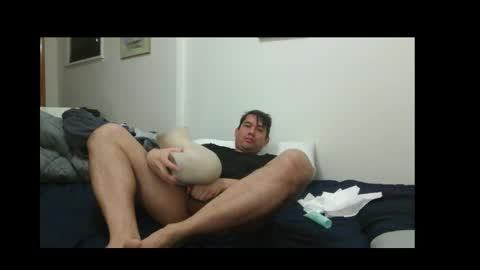 Snapshot of a466251 chatting on 01-19-26, 10:52 a466251 online show from 01-19-26, 10:52