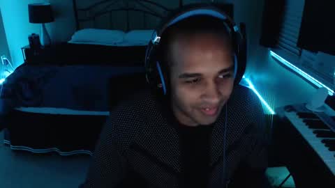 Snapshot of a4orce chatting on 01-20-25, 12:36 a4orce online show from 01-20-25, 12:36