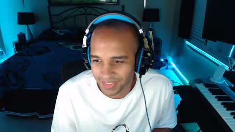 Snapshot of a4orce chatting on 01-25-25, 12:38 a4orce online show from 01-25-25, 12:38