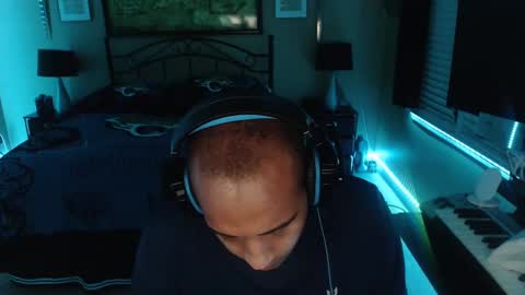 Snapshot of a4orce chatting on 03-04-25, 04:27 a4orce online show from 03-04-25, 04:27