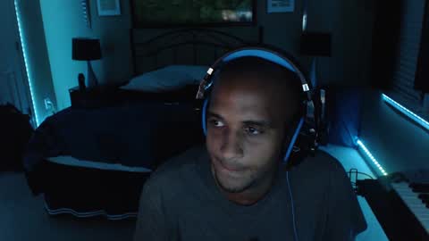 Snapshot of a4orce chatting on 09-09-25, 01:49 a4orce online show from 09-09-25, 01:49