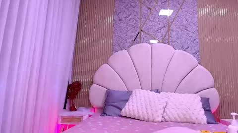 Snapshot of a_aisha chatting on 03-13-26, 11:50 Aisha online show from 03-13-26, 11:50