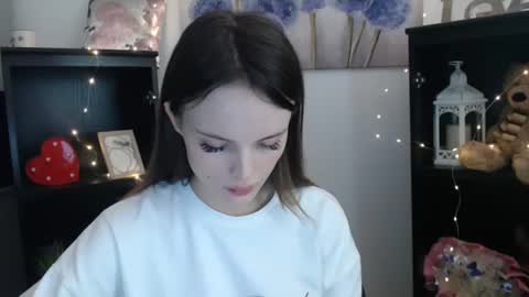 a_ariella_ online show from 09-24-25, 12:30