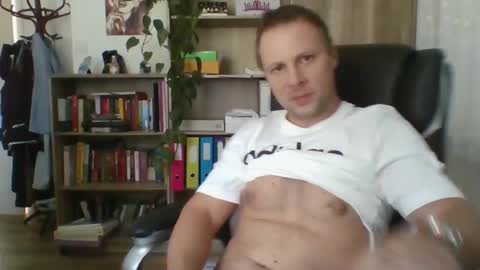 Long distance cumshot online show from 02-04-25, 12:44