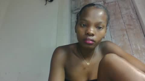 Snapshot of aadienne chatting on 05-05-26, 08:44 aadienne online show from 05-05-26, 08:44