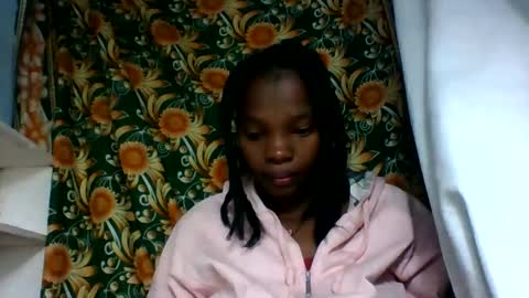 Snapshot of aadienne chatting on 06-09-26, 05:08 aadienne online show from 06-09-26, 05:08