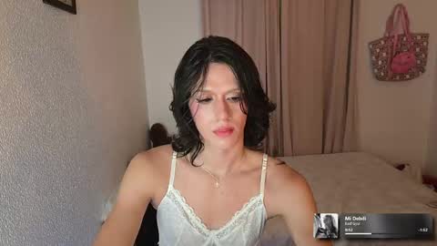 Aaeryn online show from 04-17-26, 01:08