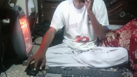 Snapshot of aakhan804 chatting on 02-19-25, 07:05 aakhan804 online show from 02-19-25, 07:05