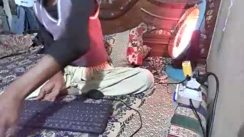 Snapshot of aakhan804 chatting on 02-09-26, 08:35 aakhan804 online show from 02-09-26, 08:35