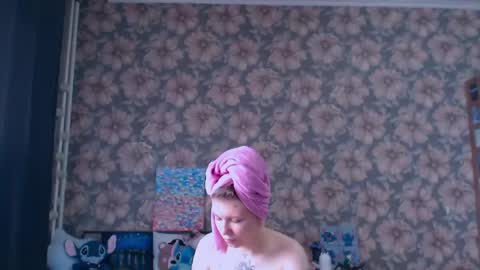 Alice online show from 04-15-26, 09:16