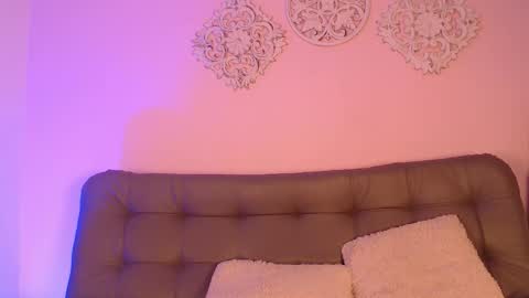 aaliyah__1 online show from 02-07-26, 03:21