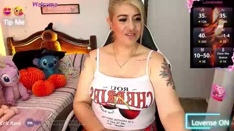 Snapshot of aamanda_queen chatting on 10-04-25, 11:52 aamanda online show from 10-04-25, 11:52