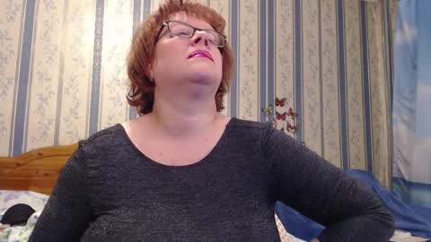 Snapshot of aamarillis chatting on 03-29-26, 06:30 NINA online show from 03-29-26, 06:30