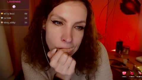 Snapshot of aamazingjoi chatting on 01-11-25, 08:54 Katie online show from 01-11-25, 08:54