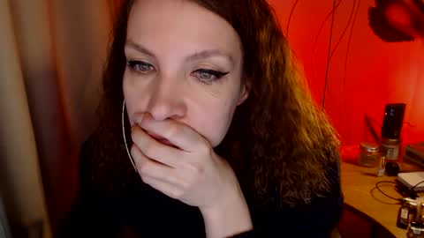 Snapshot of aamazingjoi chatting on 01-18-25, 03:20 Katie online show from 01-18-25, 03:20