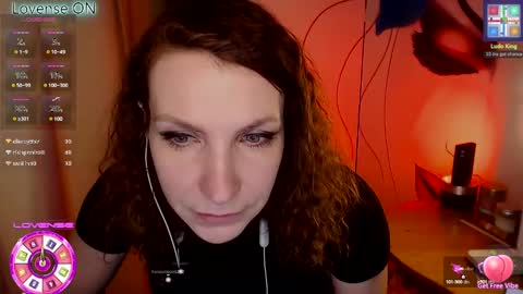 Snapshot of aamazingjoi chatting on 02-25-25, 03:38 Katie online show from 02-25-25, 03:38