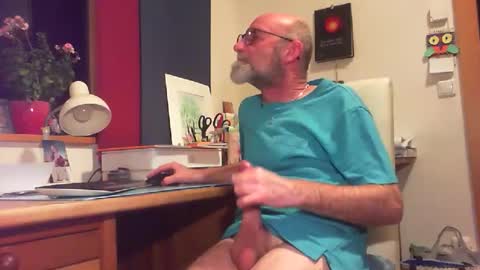 Snapshot of aamigo68 chatting on 03-08-26, 07:17 Amigo68 online show from 03-08-26, 07:17