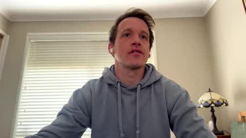 Snapshot of aanal341330 chatting on 09-19-25, 10:10 Kris online show from 09-19-25, 10:10