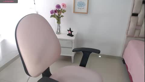 Snapshot of aantonia_brown27 chatting on 02-13-26, 01:51 Antonia Brown online show from 02-13-26, 01:51