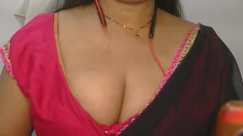 Snapshot of aaradhya_sexy_88 chatting on 06-03-26, 09:23 aaradhya_sexy_88 online show from 06-03-26, 09:23