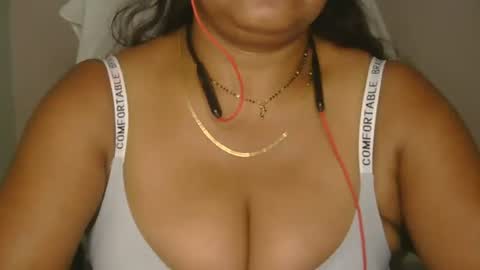 Snapshot of aaradhya_sexy_88 chatting on 06-26-26, 01:15 aaradhya_sexy_88 online show from 06-26-26, 01:15