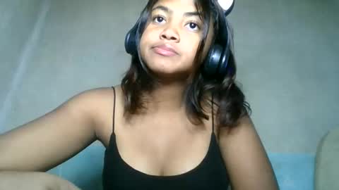 aariciah online show from 05-30-26, 07:49