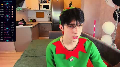 Aaron Bang online show from 12-25-24, 11:20