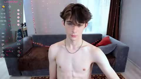 Snapshot of aaron_bang chatting on 06-17-26, 01:45 Aaron Bang online show from 06-17-26, 01:45