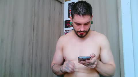 Aaron kwok online show from 03-14-26, 09:53