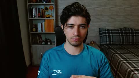 Aaron online show from 03-09-26, 07:07