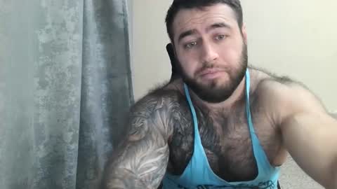 Snapshot of aaron_royal chatting on 11-06-25, 05:25 Davin tayl online show from 11-06-25, 05:25