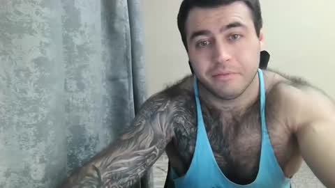 Snapshot of aaron_royal chatting on 11-27-25, 04:42 Davin tayl online show from 11-27-25, 04:42