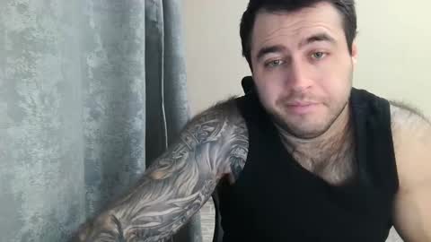 Snapshot of aaron_royal chatting on 11-30-25, 04:55 Davin tayl online show from 11-30-25, 04:55