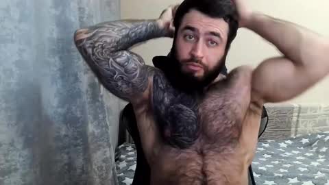 Snapshot of aaron_royal chatting on 06-08-26, 03:34 Davin tayl online show from 06-08-26, 03:34