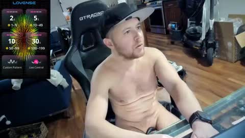 Snapshot of aaron_skye chatting on 02-26-26, 03:05 Aaron Skye online show from 02-26-26, 03:05