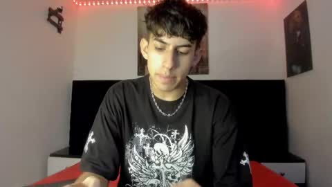 Aron online show from 11-24-25, 07:35