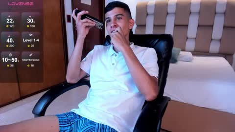 Aaron online show from 04-03-26, 07:56