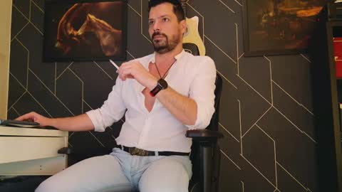 Aaron online show from 02-09-25, 12:19