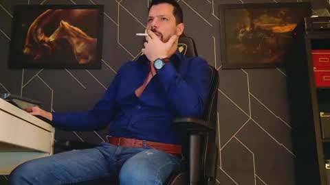 Aaron online show from 02-14-25, 04:15