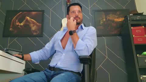 Aaron online show from 03-10-25, 06:27