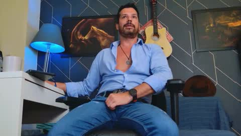 Aaron online show from 09-25-25, 05:49