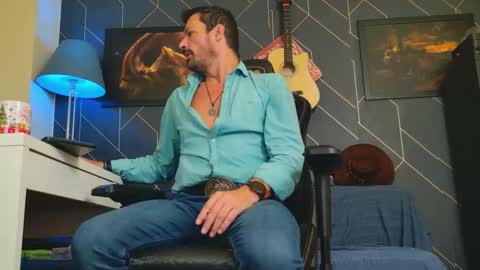 Aaron online show from 10-05-25, 08:45