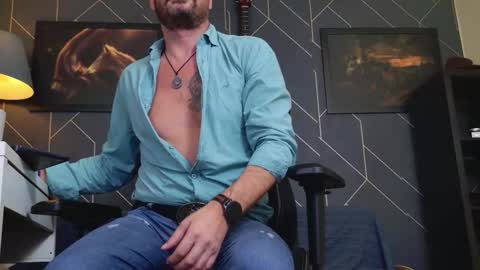 Aaron online show from 11-05-25, 06:30