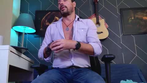 Aaron online show from 02-20-26, 06:37