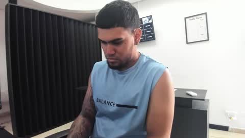 ig aaron hunter123 online show from 03-26-26, 03:17