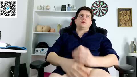 Aaron  online show from 09-25-25, 09:40