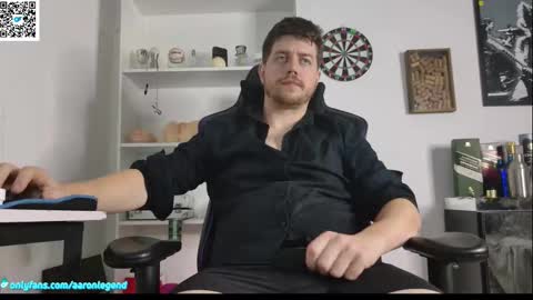 Snapshot of aaronlegend chatting on 02-24-26, 08:51 Aaron online show from 02-24-26, 08:51